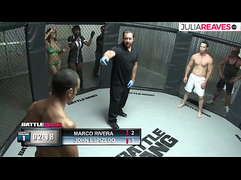 ❤️ Ultimate Fighter rinqdəki döyüşdən dərhal sonra bir nömrəli qızı sikdirir ❤️❌ Anal porno bizdə