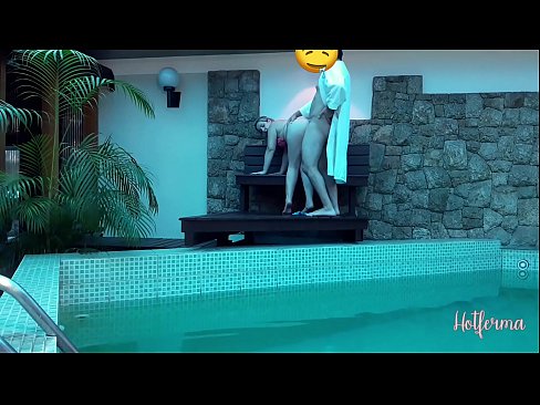 ❤️ Boss hovuza qulluqçu dəvət edir, lakin isti müqavimət göstərə bilmədi ❤️❌ Anal porno bizdə
